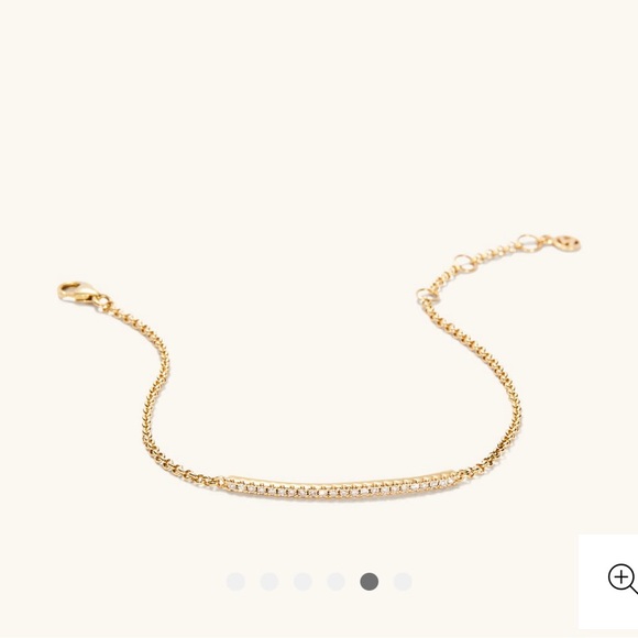 Mejuri Pavé Diamond Bar Bracelet Gold - Picture 4 of 4